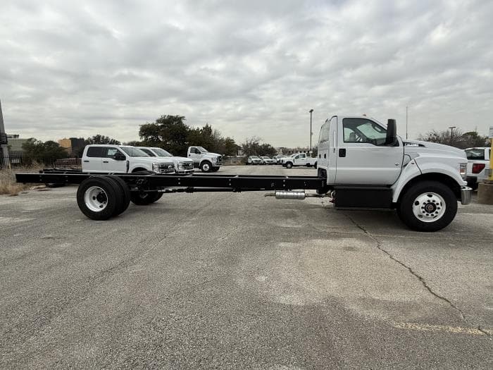 2026 Ford F-750 in Dallas, TX — photo 7