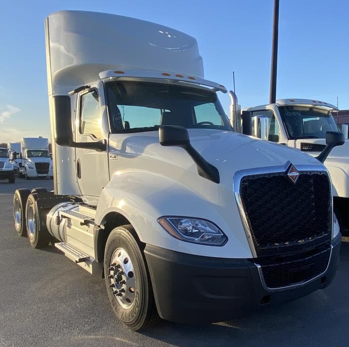 2026 International LT in Kansas City, MO — photo 12