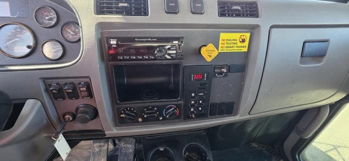 2020 Peterbilt 337 in Jacksonville, FL — photo 22