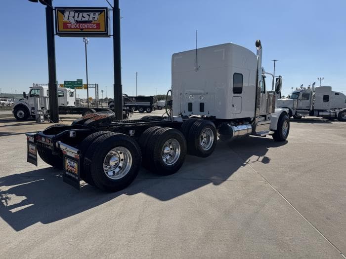 2026 Peterbilt 589 in Houston, TX — photo 12