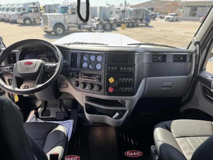 2026 Peterbilt 589 in Houston, TX — photo 19