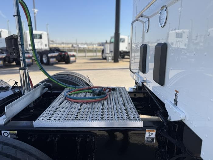 2026 Peterbilt 589 in Houston, TX — photo 24