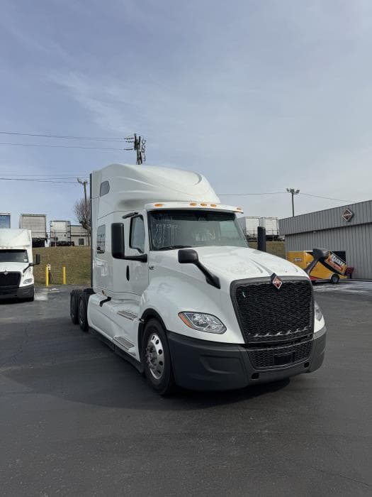 2026 International LT in Charlotte, NC — photo 8