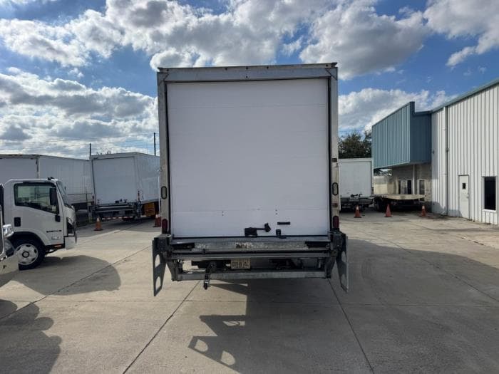 2020 Peterbilt 337 in Orlando, FL — photo 7