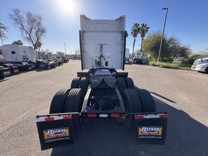 2022 Peterbilt 579 in Phoenix, AZ — photo 5