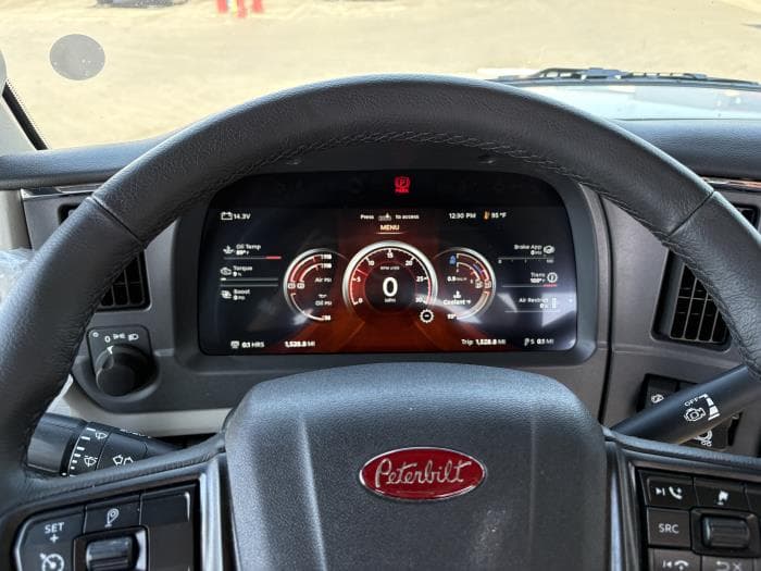 2027 Peterbilt 567 in Los Angeles, CA — photo 12