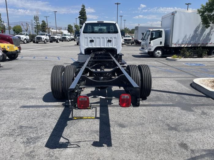 2027 Ford F-650 in Whittier, CA — photo 5