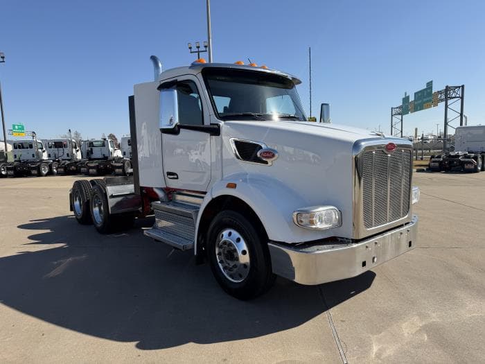 2023 Peterbilt 567 in Houston, TX — photo 8