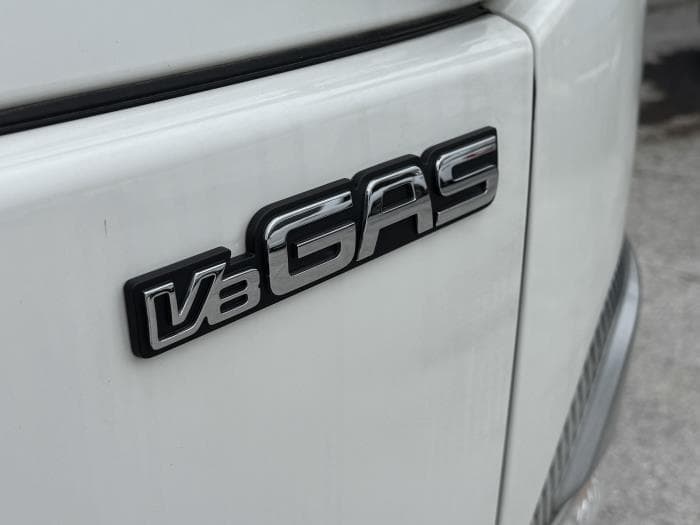 2025 Isuzu NRR in Orlando, FL — photo 5