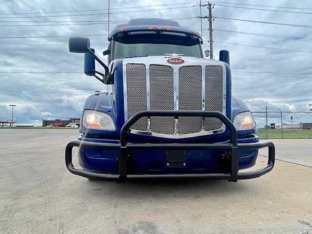 2022 Peterbilt 579 in Tulsa, OK — photo 6