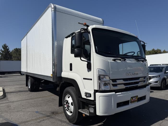 2026 Isuzu FTR in Whittier, CA — photo 6