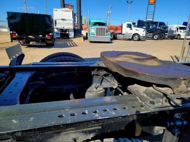 2022 Peterbilt 579 in Tulsa, OK — photo 13