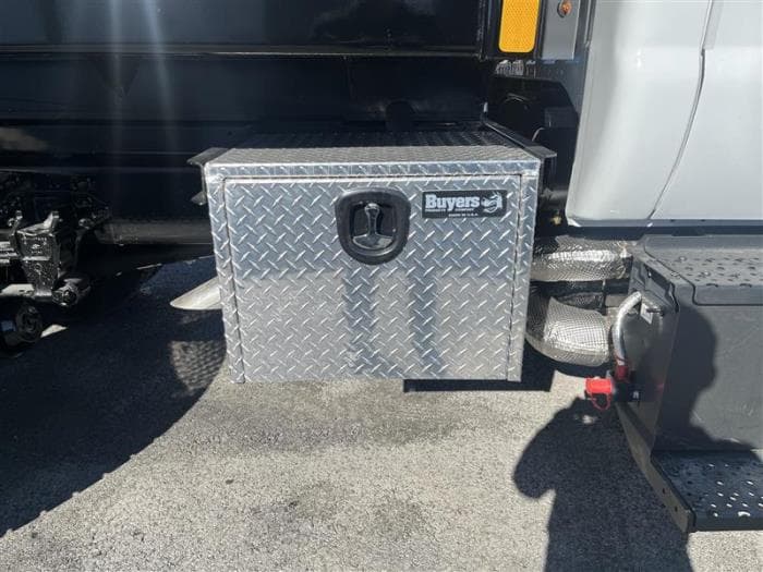 2026 Ford F-750 in Chicago, IL — photo 14