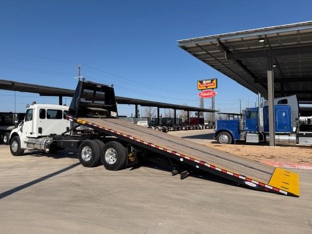 2026 Peterbilt 548 in San Antonio, TX — photo 15