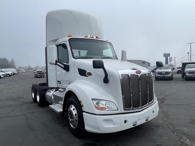 2020 Peterbilt 579 in Ceres, CA — photo 4