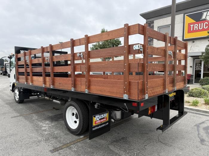 2025 Isuzu NRR in Whittier, CA — photo 3