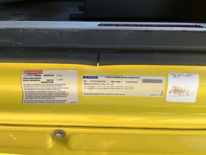 2021 Kenworth T680 in Kansas City, MO — photo 12