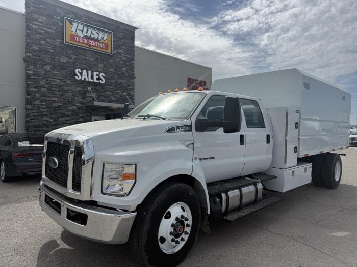 2026 Ford F-750 in Dallas, TX — photo 2