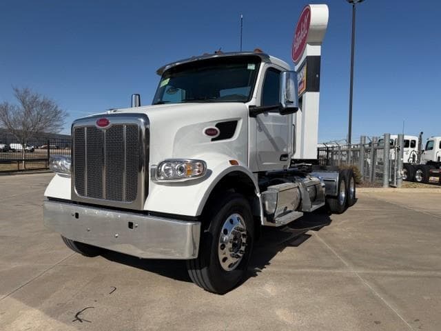 2027 Peterbilt 567 in Fort Worth, TX — photo 2