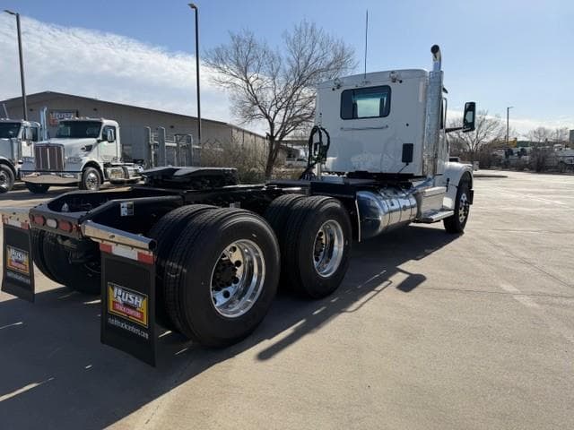 2027 Peterbilt 567 in Fort Worth, TX — photo 8