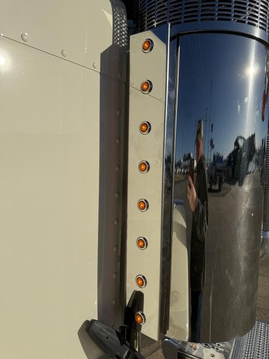 2027 Peterbilt 589 in Tulsa, OK — photo 15
