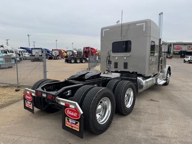 2027 Peterbilt 589 in Tulsa, OK — photo 34