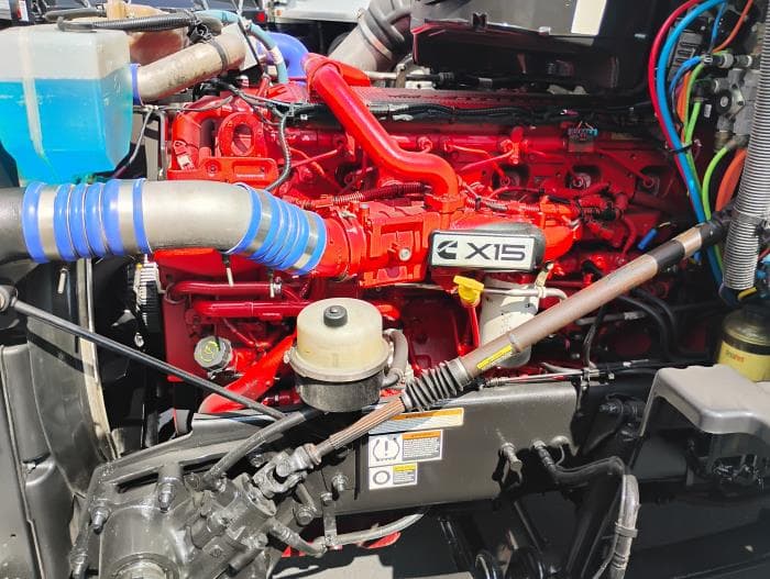 2022 Peterbilt 579 in Tampa, FL — photo 14