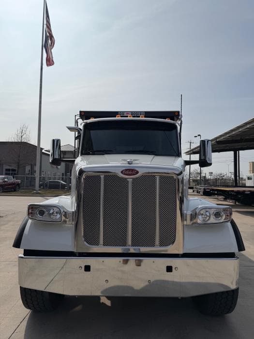 2026 Peterbilt 567 in San Antonio, TX — photo 2