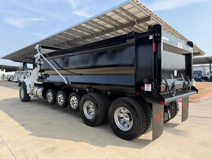 2026 Peterbilt 567 in San Antonio, TX — photo 5
