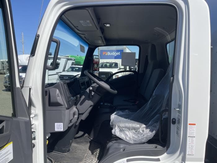 2026 Isuzu NRR in Orlando, FL — photo 12