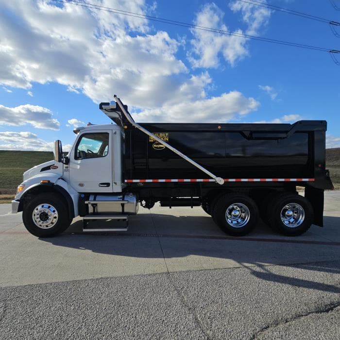 2026 Peterbilt 548 in Dallas, TX — photo 4