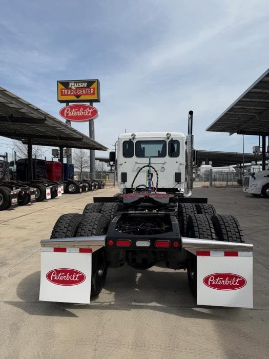 2027 Peterbilt 567 in San Antonio, TX — photo 6