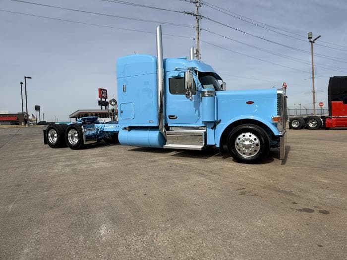 2027 Peterbilt 589 in Tulsa, OK — photo 14