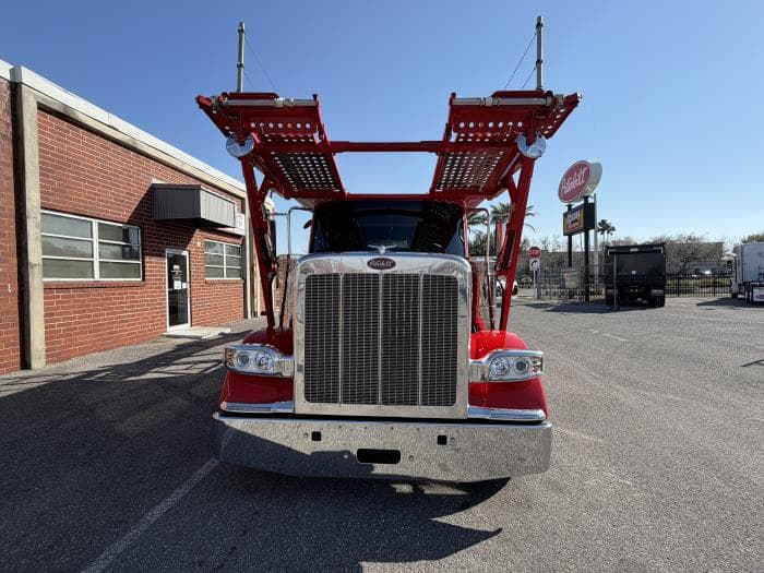2025 Peterbilt 589 in Orlando, FL — photo 12
