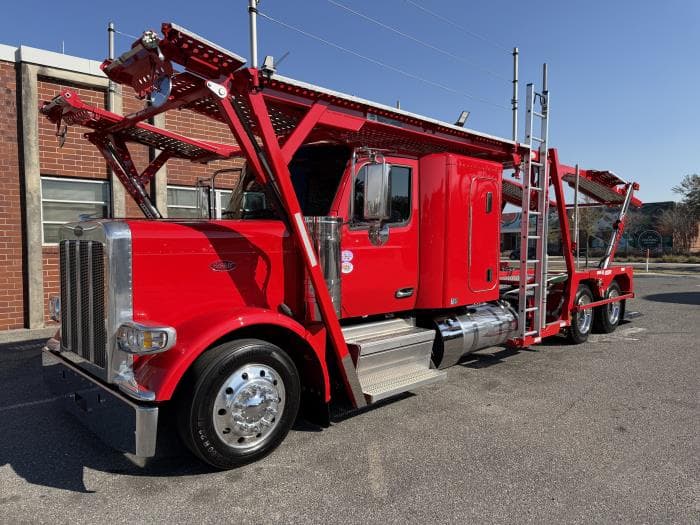 2025 Peterbilt 589 in Orlando, FL — photo 5