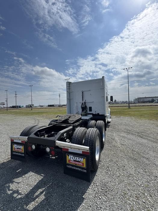 2022 Peterbilt 579 in North Little Rock, AR — photo 5