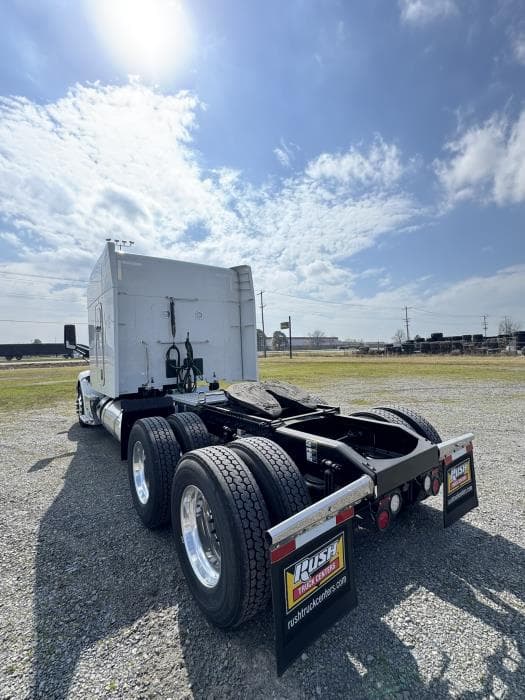 2022 Peterbilt 579 in North Little Rock, AR — photo 6