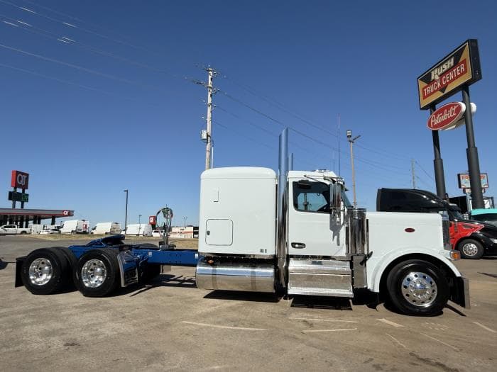 2027 Peterbilt 589 in Tulsa, OK — photo 15