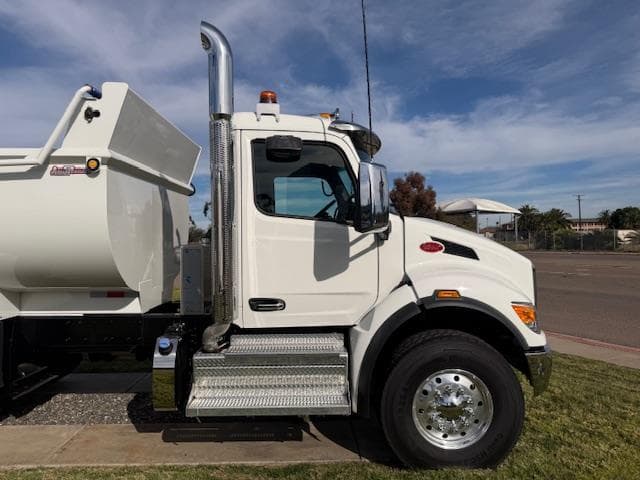 2026 Peterbilt 548 in San Diego, CA — photo 6