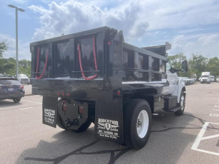 2027 Ford F-750 in Cincinnati, OH — photo 11
