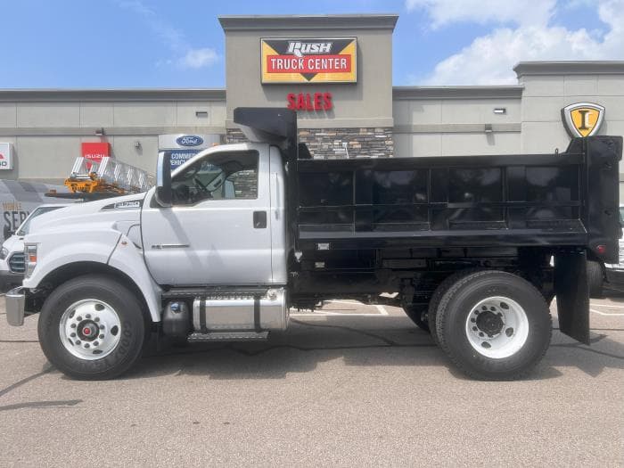 2027 Ford F-750 in Cincinnati, OH — photo 13