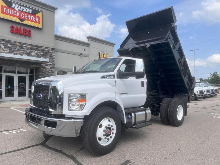 2027 Ford F-750 in Cincinnati, OH — photo 21