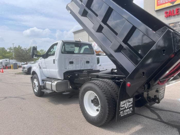 2027 Ford F-750 in Cincinnati, OH — photo 25