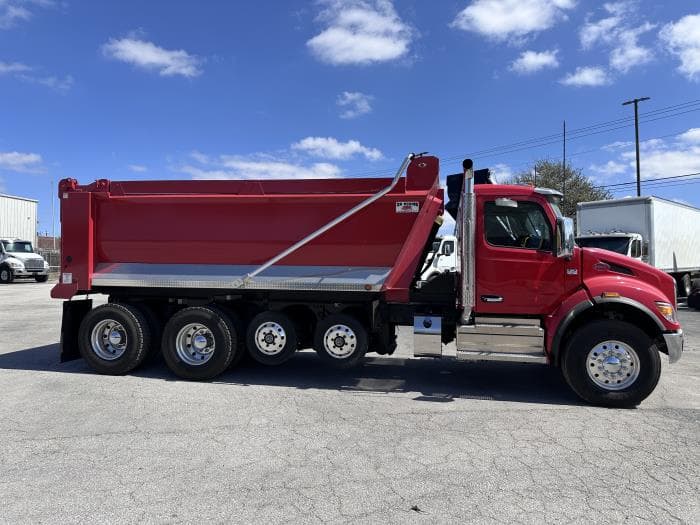 2026 Peterbilt 548 in Austin, TX — photo 8