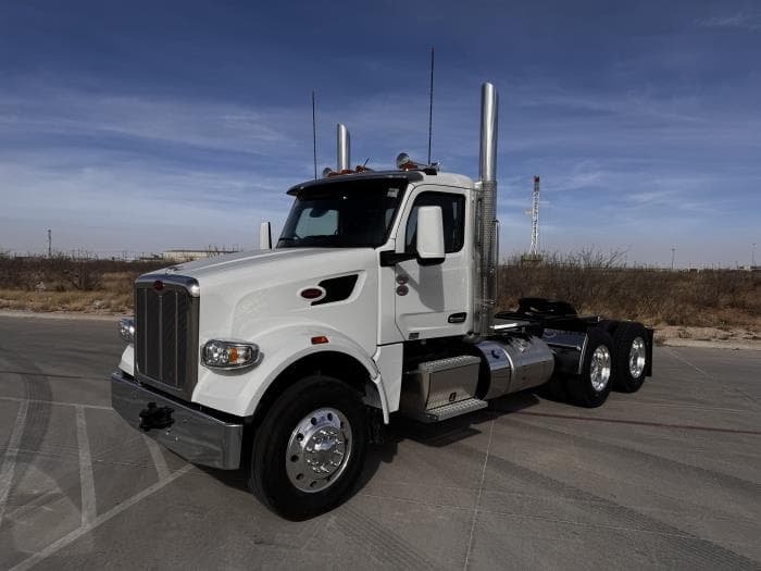 2027 Peterbilt 567 in Odessa, TX — photo 2