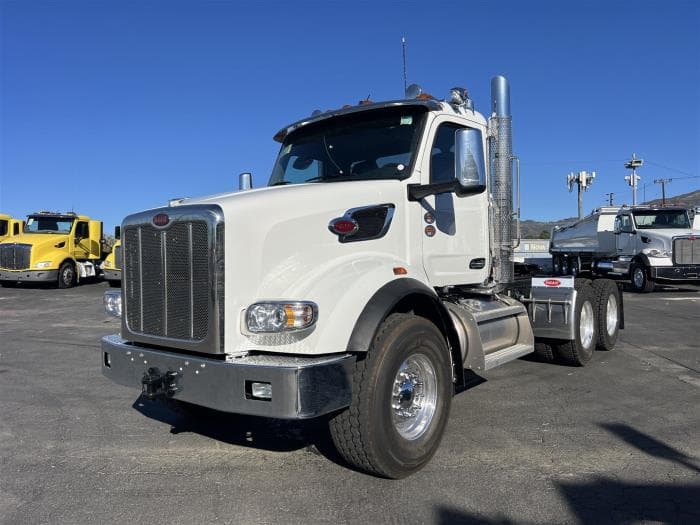 2027 Peterbilt 567
