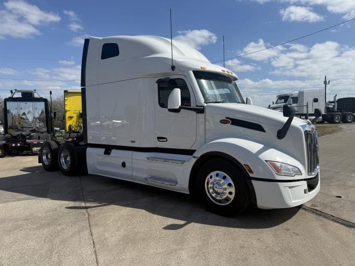 2024 Peterbilt 579 — photo 3