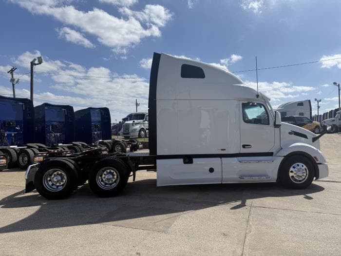 2024 Peterbilt 579 — photo 34