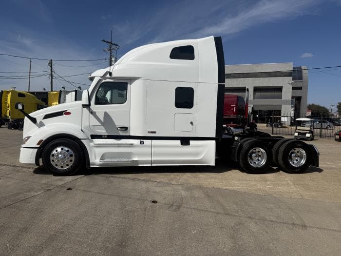 2024 Peterbilt 579 — photo 48