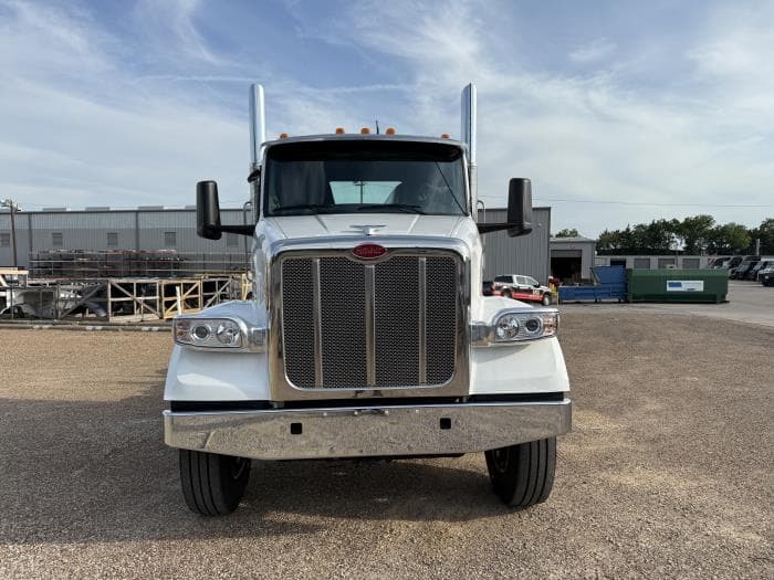2027 Peterbilt 567 in Dallas, TX — photo 13